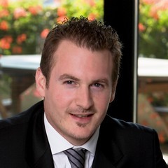 Ozan Akyurek, Associé, Jones Day