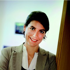 Emmanuelle BEHR, Associée, Redlink