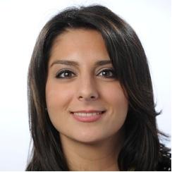 Mana Rassouli, Collaboratrice Racine