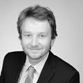 Mehdi OUCHALLAL, Senior Counsel, De Gaulle Fleurance