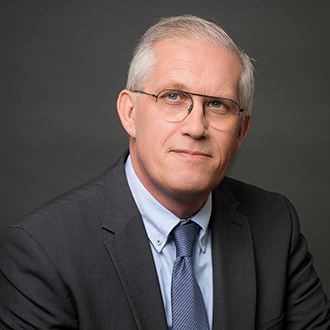 Hubert de Frémont, Avocat Associé